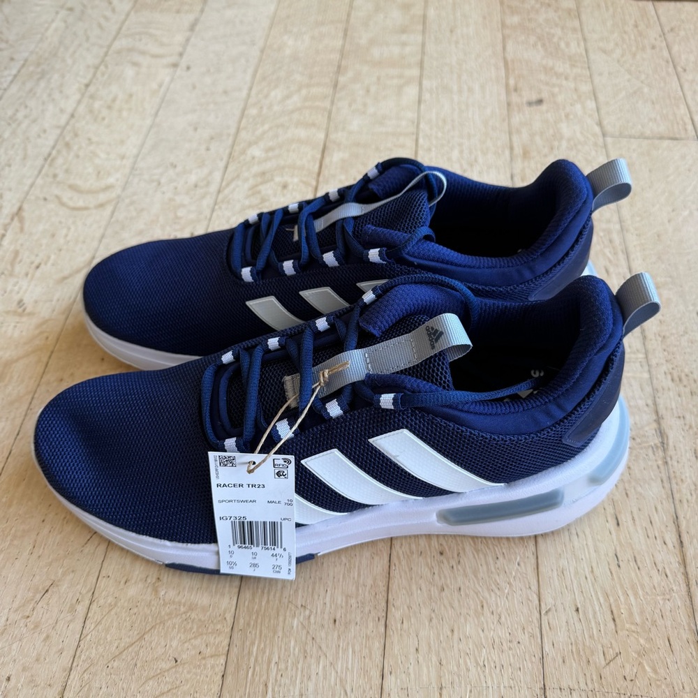 Adidas Mens Size 10.5 Dark Blue and White Racer TR23 Sneakers NWT